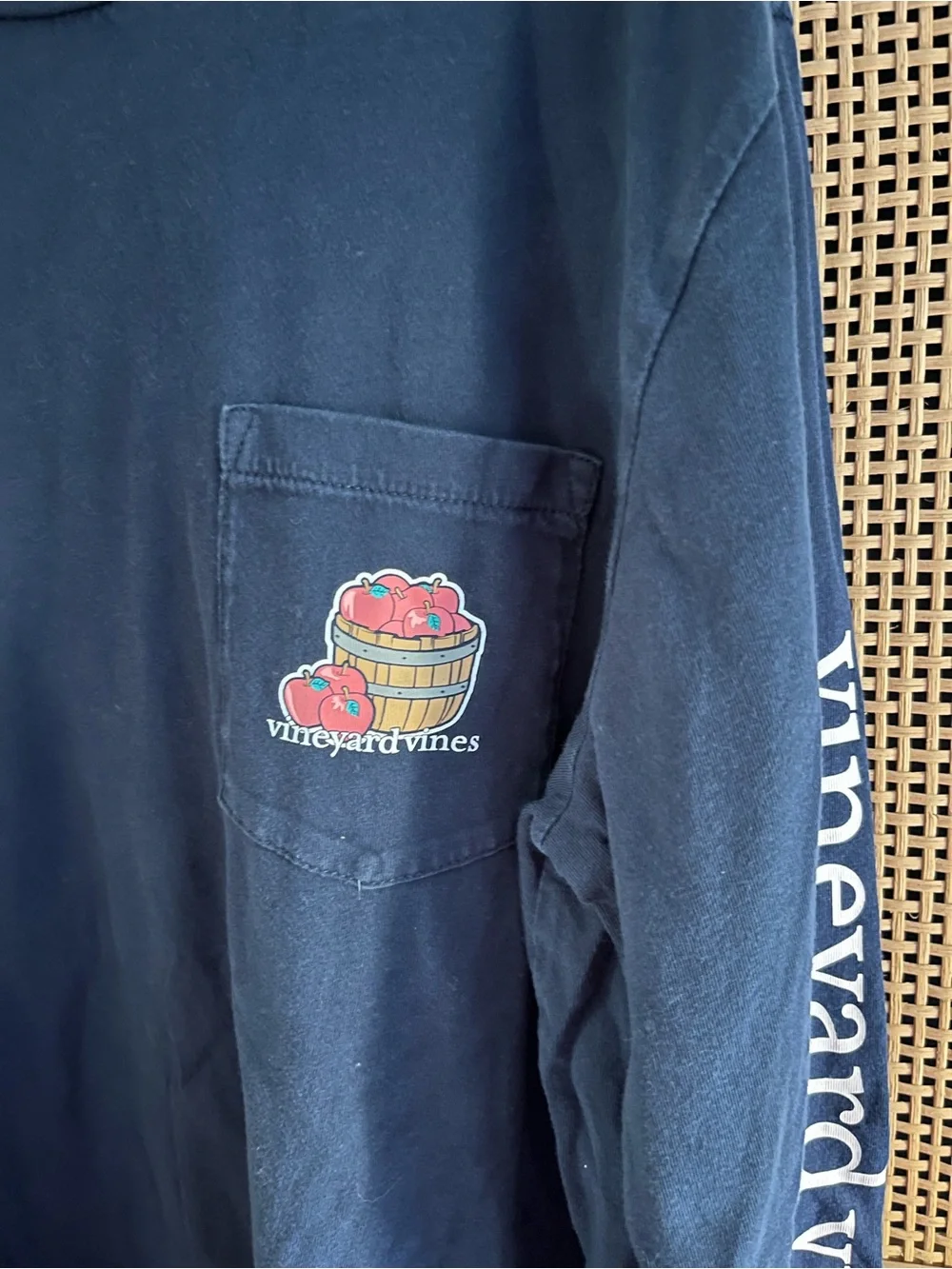 Vineyard Vines Boys L Navy Long-Sleeve Apples